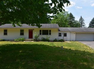 21020 Adams Rd, Battle Creek, MI 49017