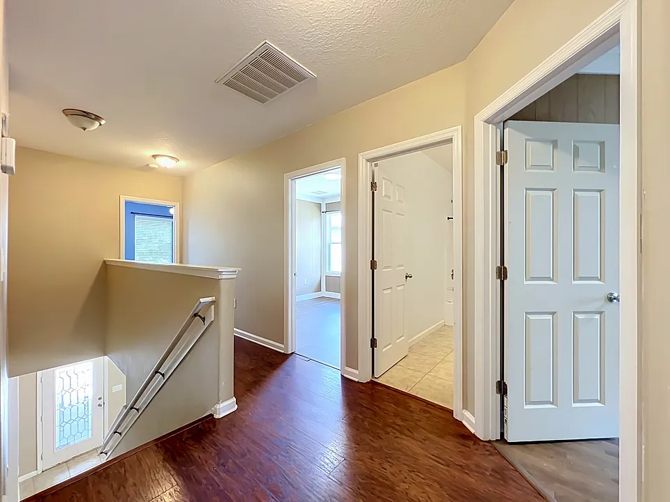 1288 Dillard Dr SE