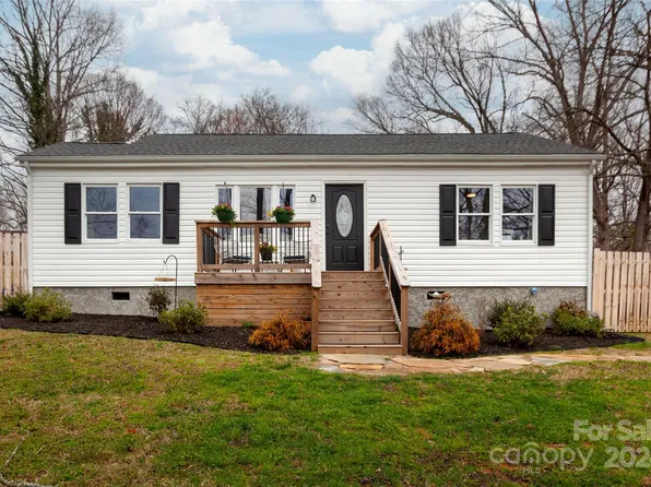 147 Nomad Ln, Lancaster, SC 29720