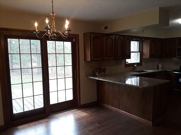 Dining/Kitchen Combo