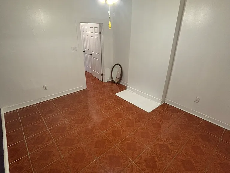 4239 Ulloa St #1 — Photo 8