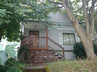 313 N 73rd St, Seattle, WA 98103