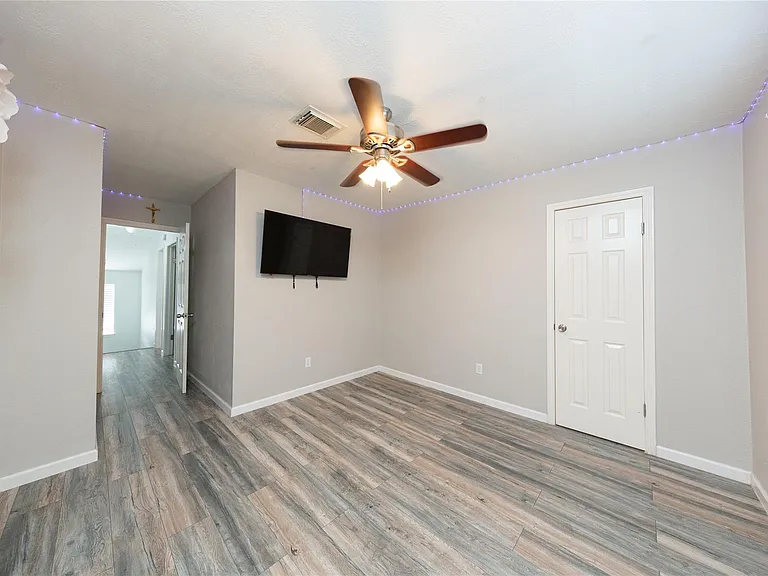 11003 Kirkmead Dr — Photo 16