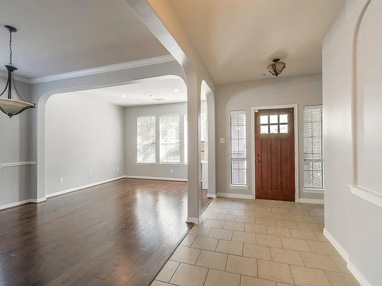 5511 Wild Milberry Dr — Photo 4