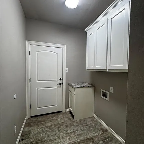 250 Southlake Dr — Photo 16