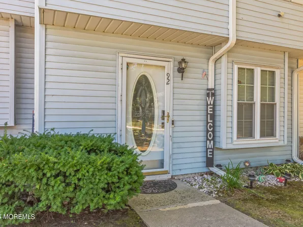 92 Rita Lane, Jackson, NJ 08527