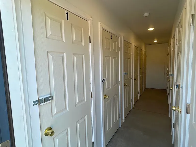 2800 SW 23rd St — Photo 16