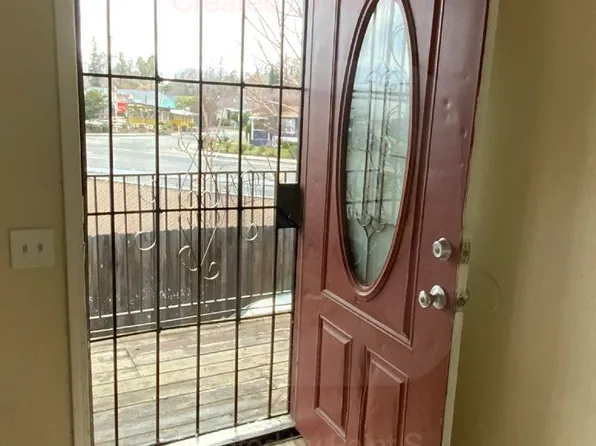 1049 Jefferson Blvd, West Sacramento, CA