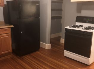495 Metropolitan Ave, Hyde Park, MA 02136