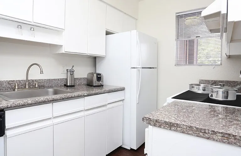 Briarwood Apartments — Photo 4