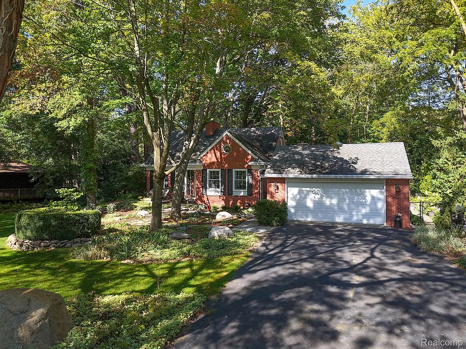 1st image of 36344 Quakertown Ln