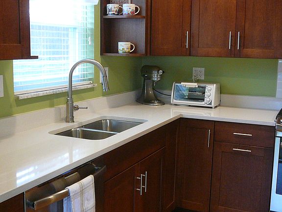 Brand new, modern kitchen