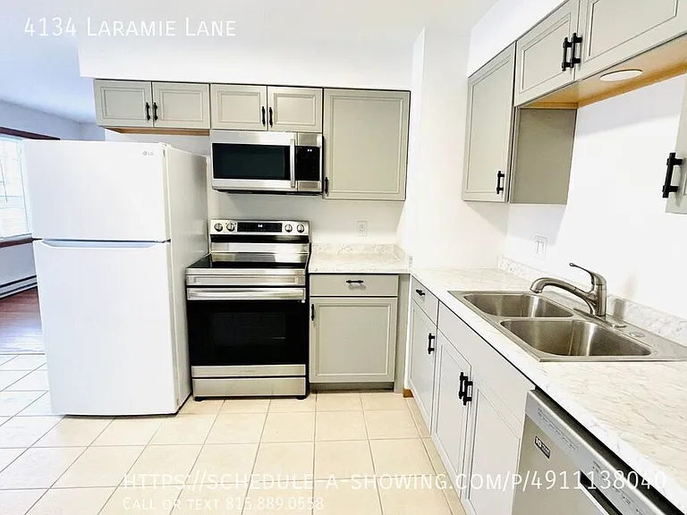 4134 Laramie Ln — Photo 2