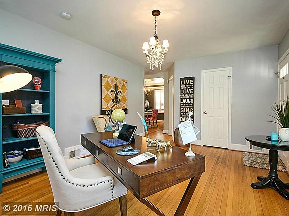 3rd image of 2843 Meadow Ln