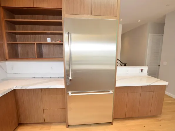 (undisclosed Address), San Francisco, CA 94110