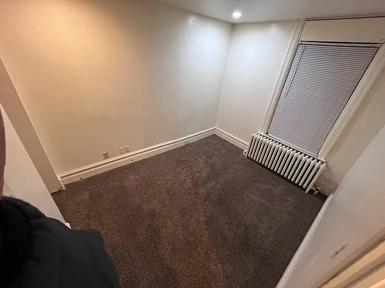 Unit Photo