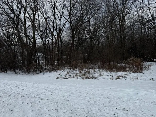 43437 W Mound Rd N, Sterling Heights, MI 48314