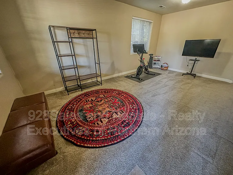 537 W Nugget Trl — Photo 17