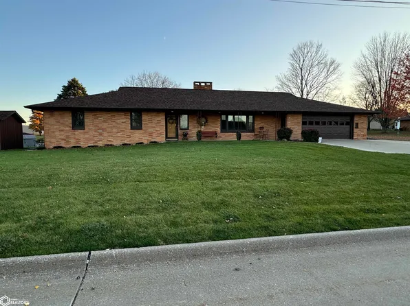 907 E South St, Sigourney, IA 52591