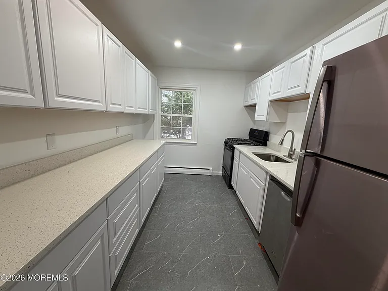 364 Westwood Ave #71 — Photo 4