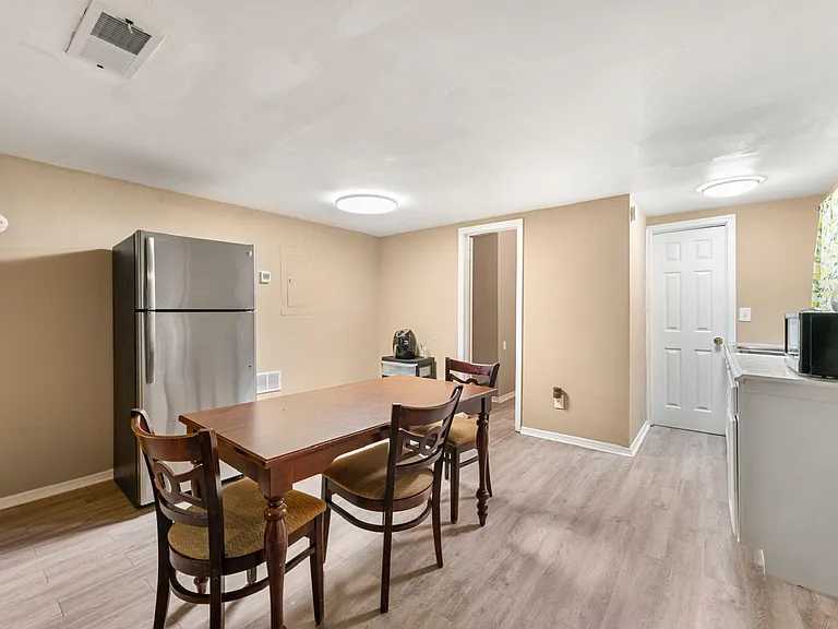 3846 Conley Downs Ln #BASEMENT — Photo 7