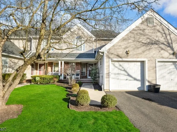 35 Daisy Ct, Readington Twp., NJ 08889