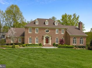 1805 Kilbarry Ct, Vienna, VA 22182