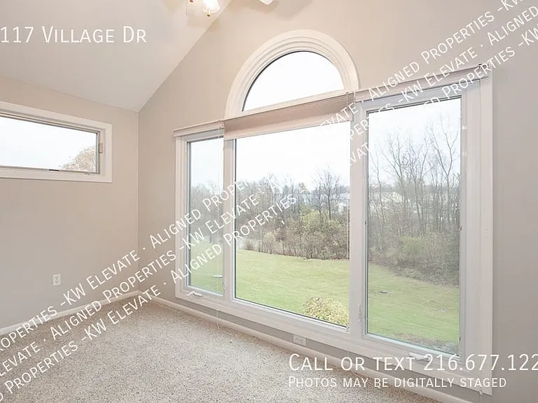 7117 Village Dr — Photo 7