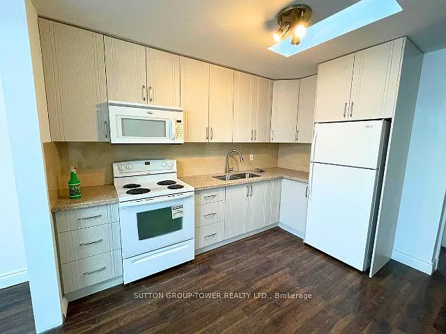 1429 Kingston Rd #1A