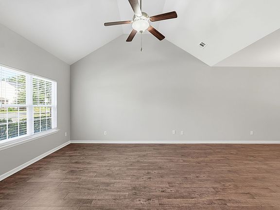 4th image of 401 Olde Ivey Sq Lot 340