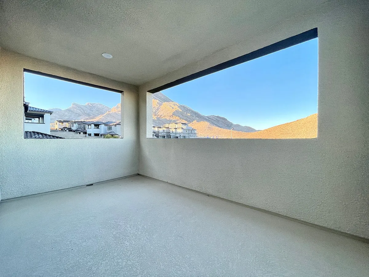 Building Photo - 11544 Observation Point Ave