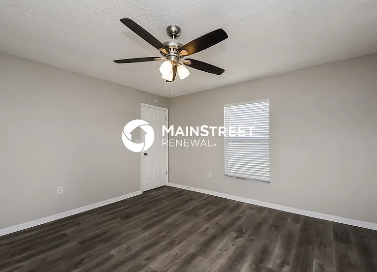 313 Caen Ct — Photo 9