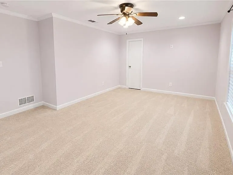 1235 Grayland Hills Dr — Photo 7