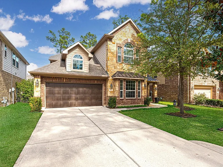 6 Camplight Ct — Photo 2