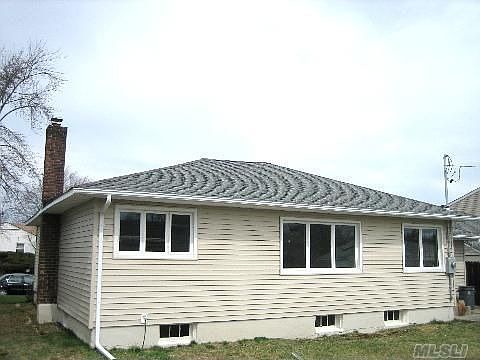 5th image of 4052 Anne Dr