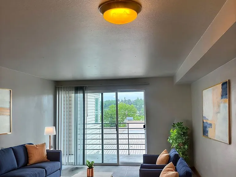 City View Apartments in West Seattle — Photo 37