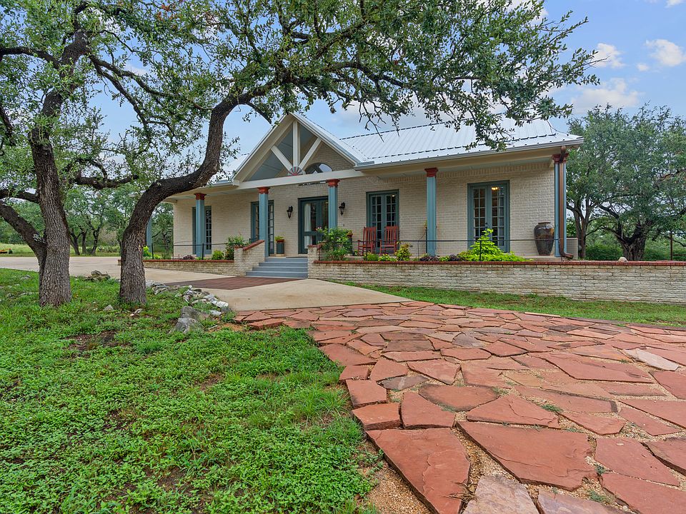 Welcome to 8212 Stone Mountain Trail!