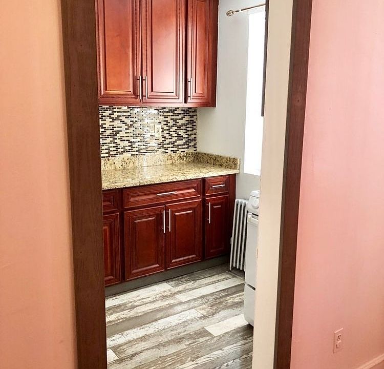 1st image of 6847 78th St #2