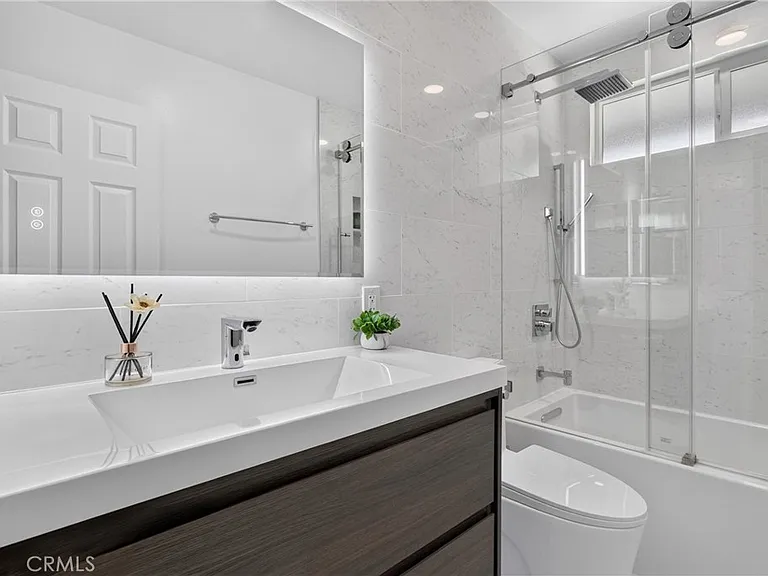 4641 Newman Ave — Photo 34