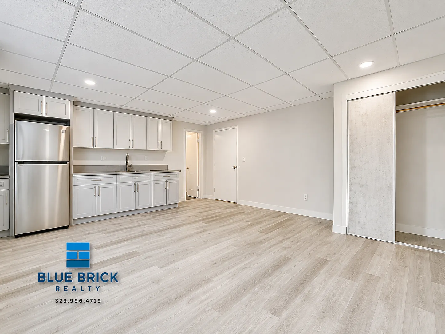 Charming Bachelor Studio with A/C, All Utilities Included & Pet-Friendly Living — Photo 3