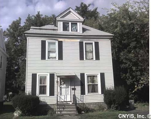 2nd image of 408 Rich St