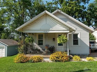1718 Summit St, Springfield, OH 45503