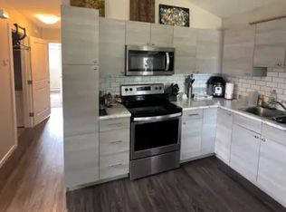 28 A Regal Ave #1A, Winnipeg, MB R2M0N9