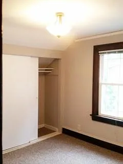 936 Drake St — Photo 33