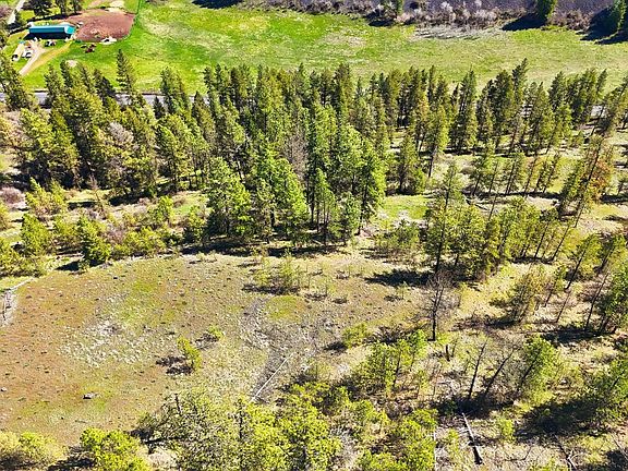 5th image of Nka Hawk Creek Ranches