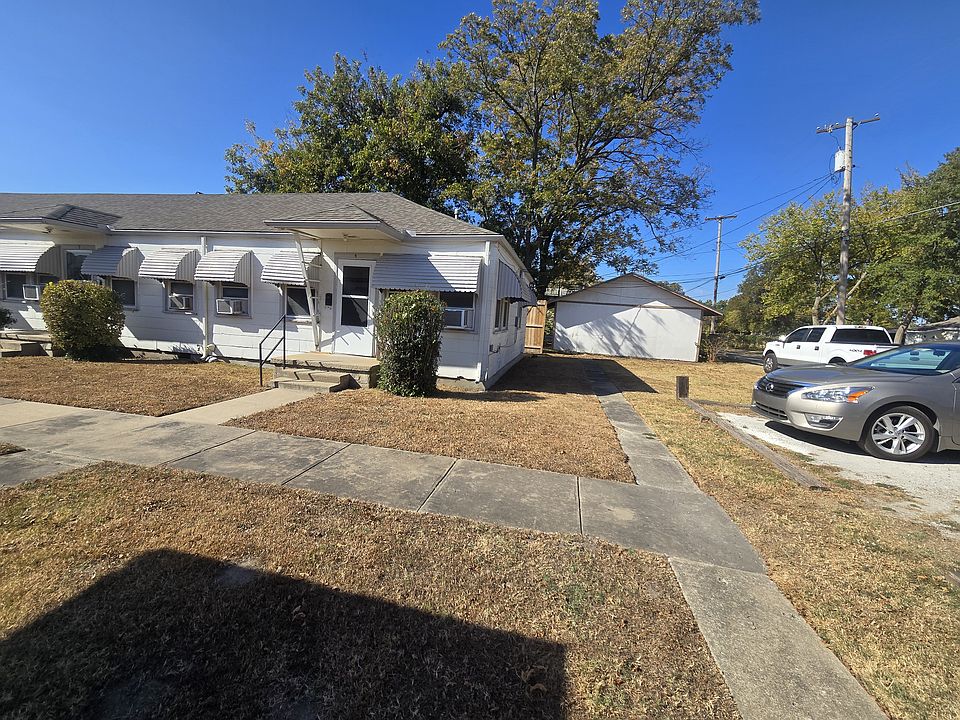 end unit - close parking