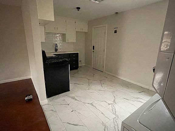 4th image of 603 S Willis St