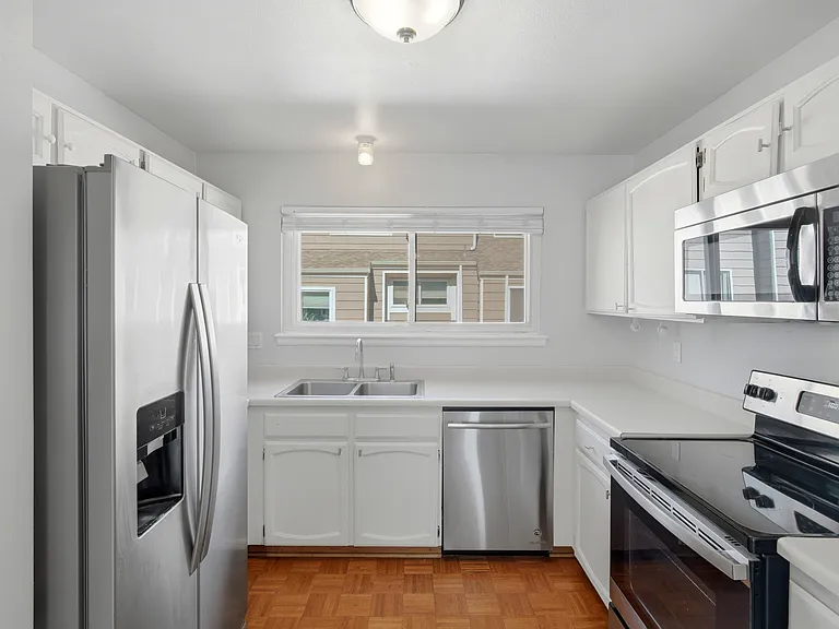 9010 Bear Mountain Dr — Photo 9