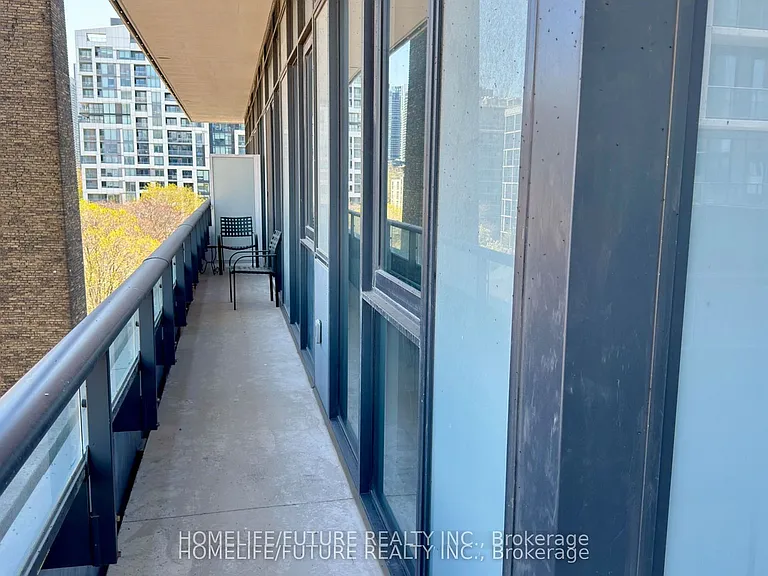 9 Tecumseth St #610 — Photo 21