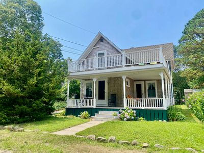 18 Brunswick Ave, Oak Bluffs, MA, 02557